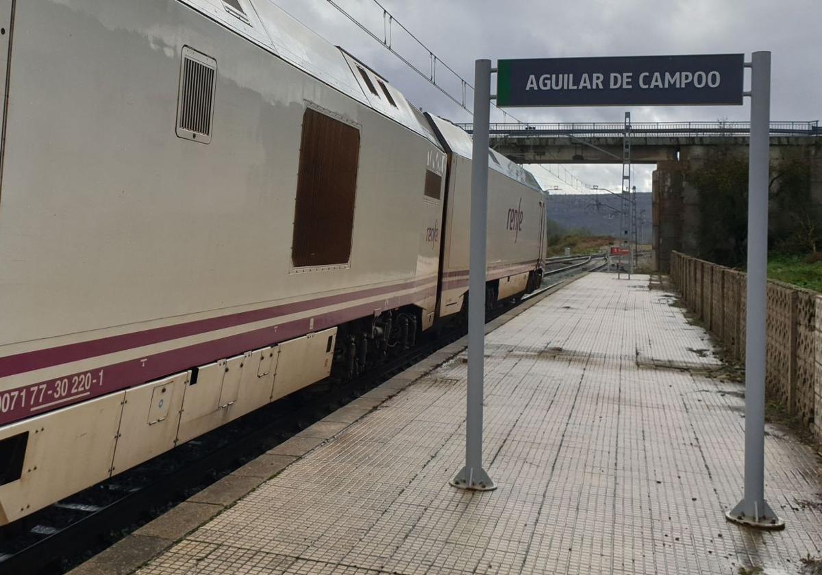 Imagen de archivo de un tren en la estación de Aguilar de Campoo.