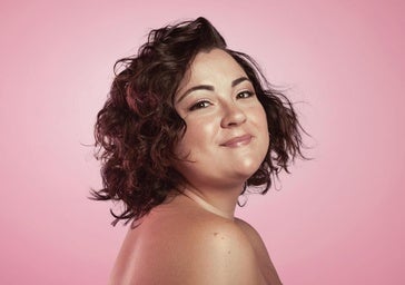 «El teatro me ha salvado de situaciones difíciles vividas por mi físico»