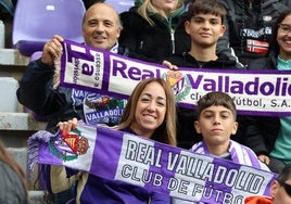 Búscate en la grada del estadio José Zorrilla (2/4)