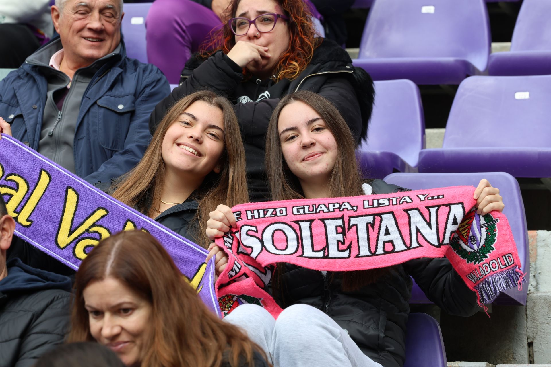 Búscate en la grada del estadio José Zorrilla (3/4)