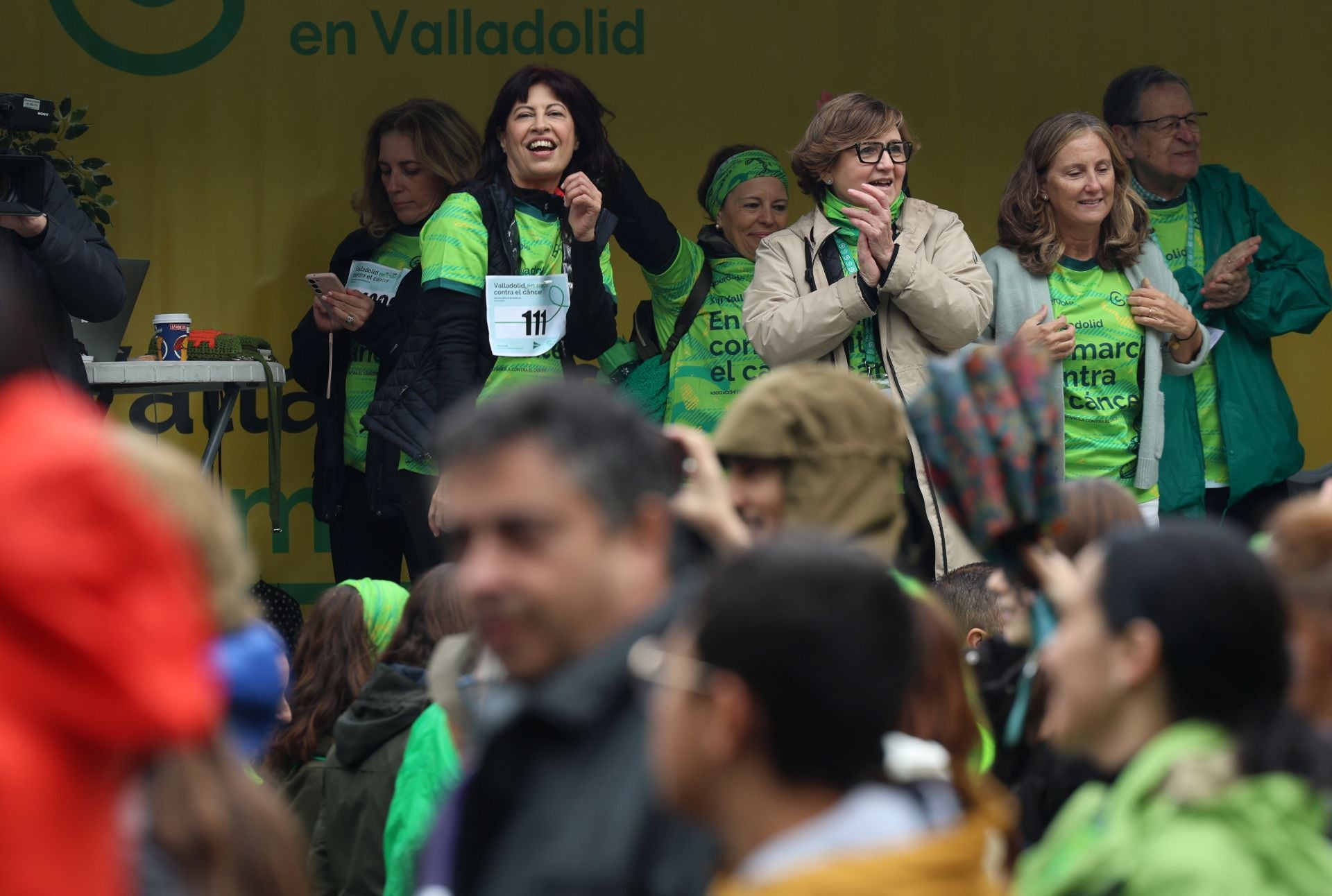 Todas las imágenes de la XIII Marcha contra el cáncer en Valladolid (3/3)