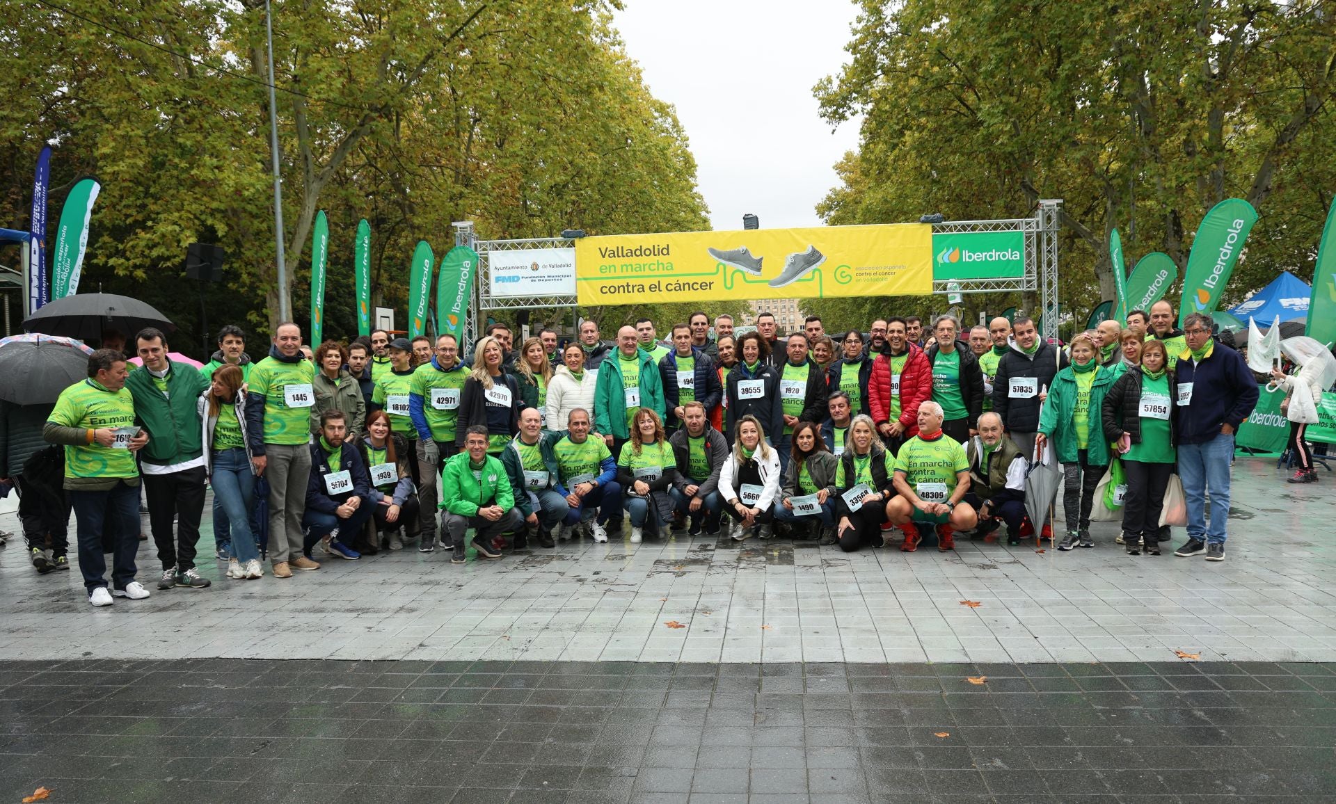 Todas las imágenes de la XIII Marcha contra el cáncer en Valladolid (3/3)