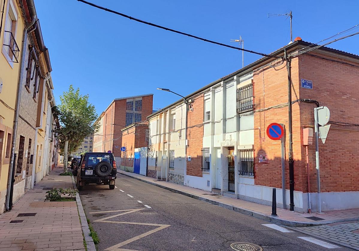 Calle Castilla, donde se produjeron los hechos, el pasado jueves.