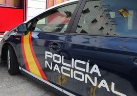 Imagen de archivo de un vehículo de la Policía Nacional de Palencia.