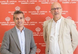 El secretario autonómico de Escuelas Católicas, Leandro Roldán Maza, junto al delegado provincial, Juan José Raya.