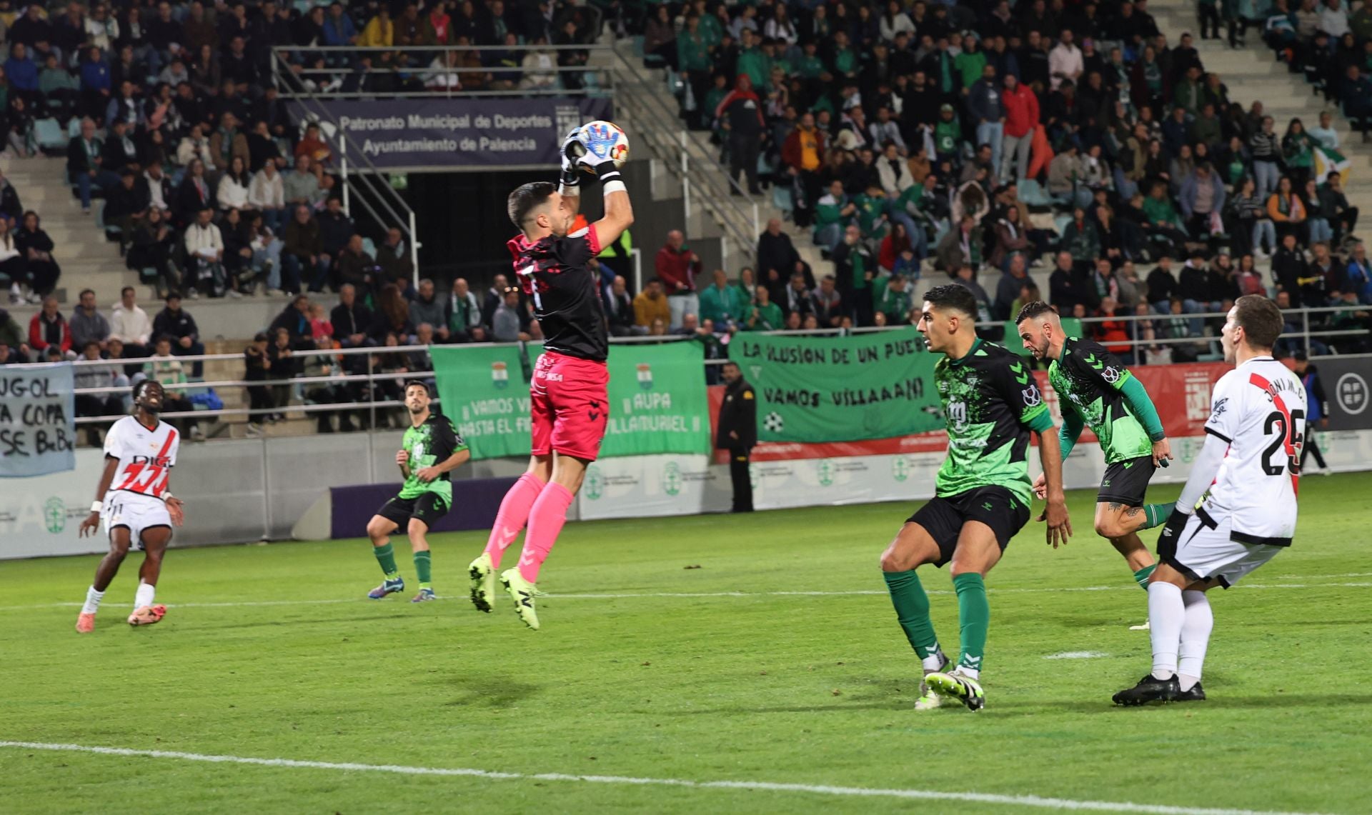 Así ha plantado cara el Villamuriel al Rayo Vallecano en el 0-5