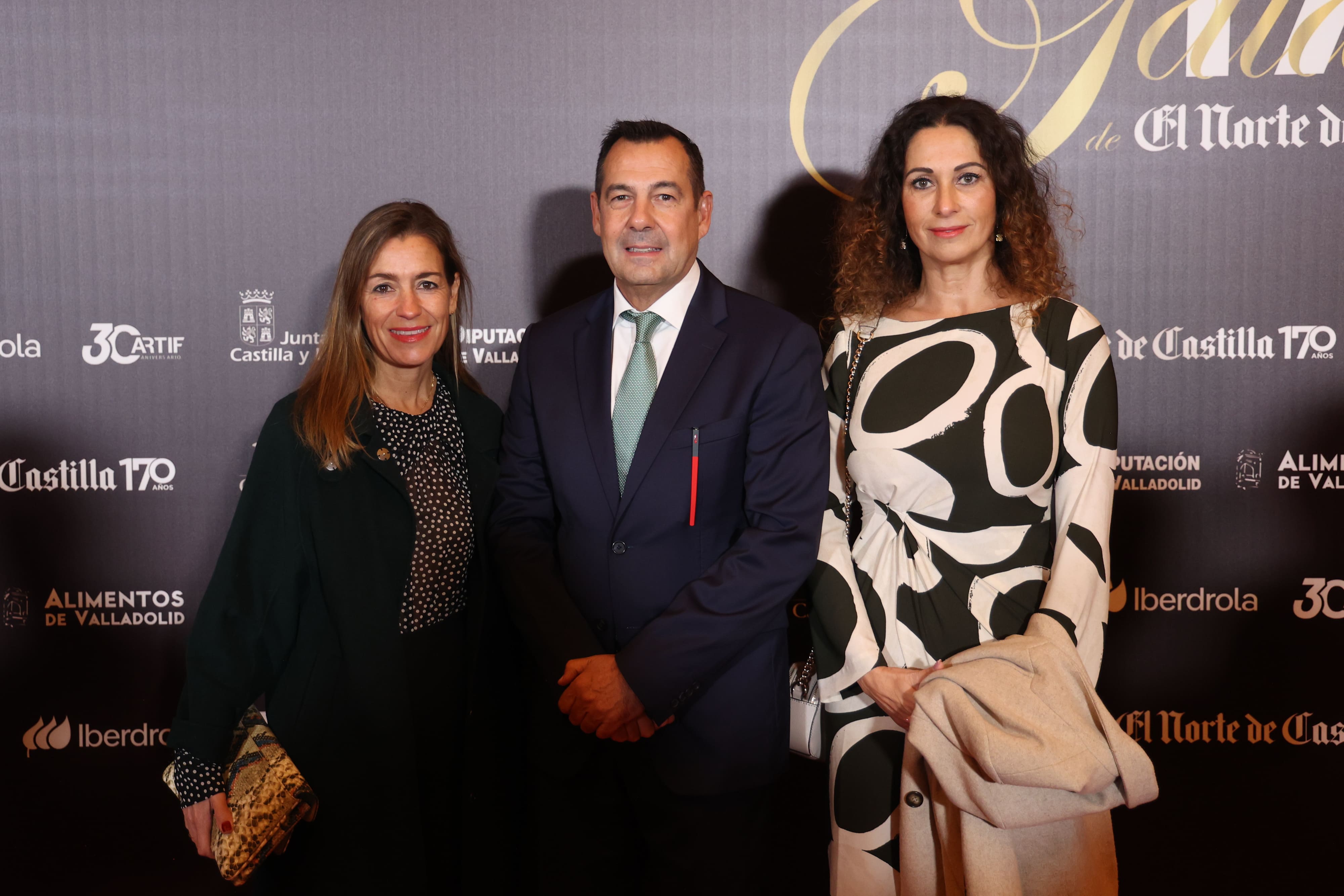 Raquel Hernández, Agustín García e Inés Travieso.