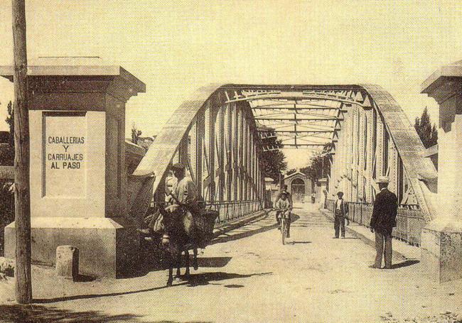 El Puente Colgante de Valladolid.