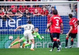 Imágenes de la derrota del Real Valladolid ante Osasuna este sábado en El Sadar