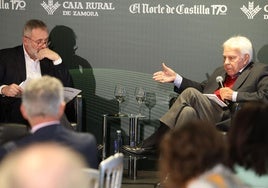 Ángel Ortiz, director de El Norte de Castilla y Felipe González