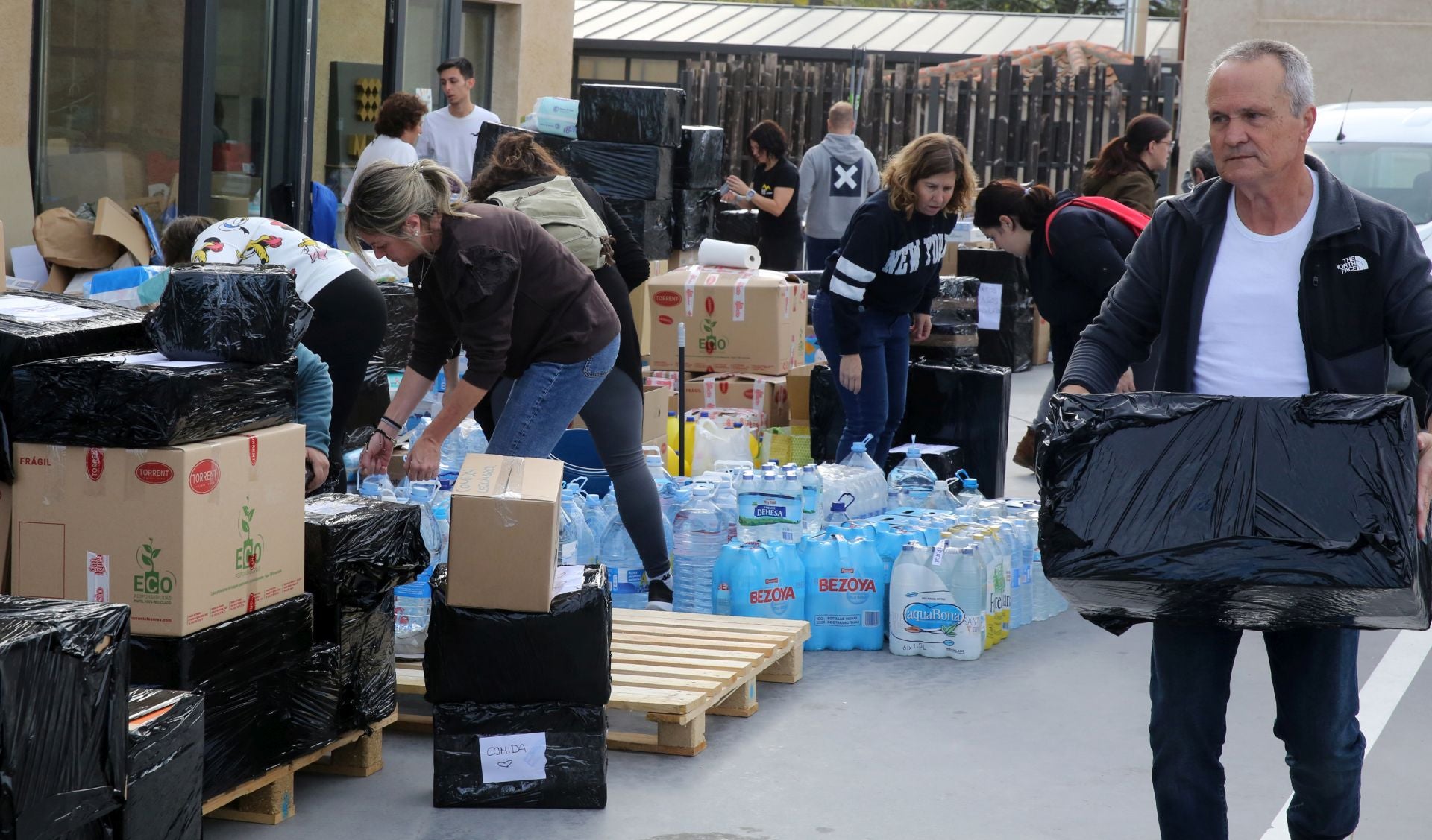 Segovia rebosa solidaridad con Valencia