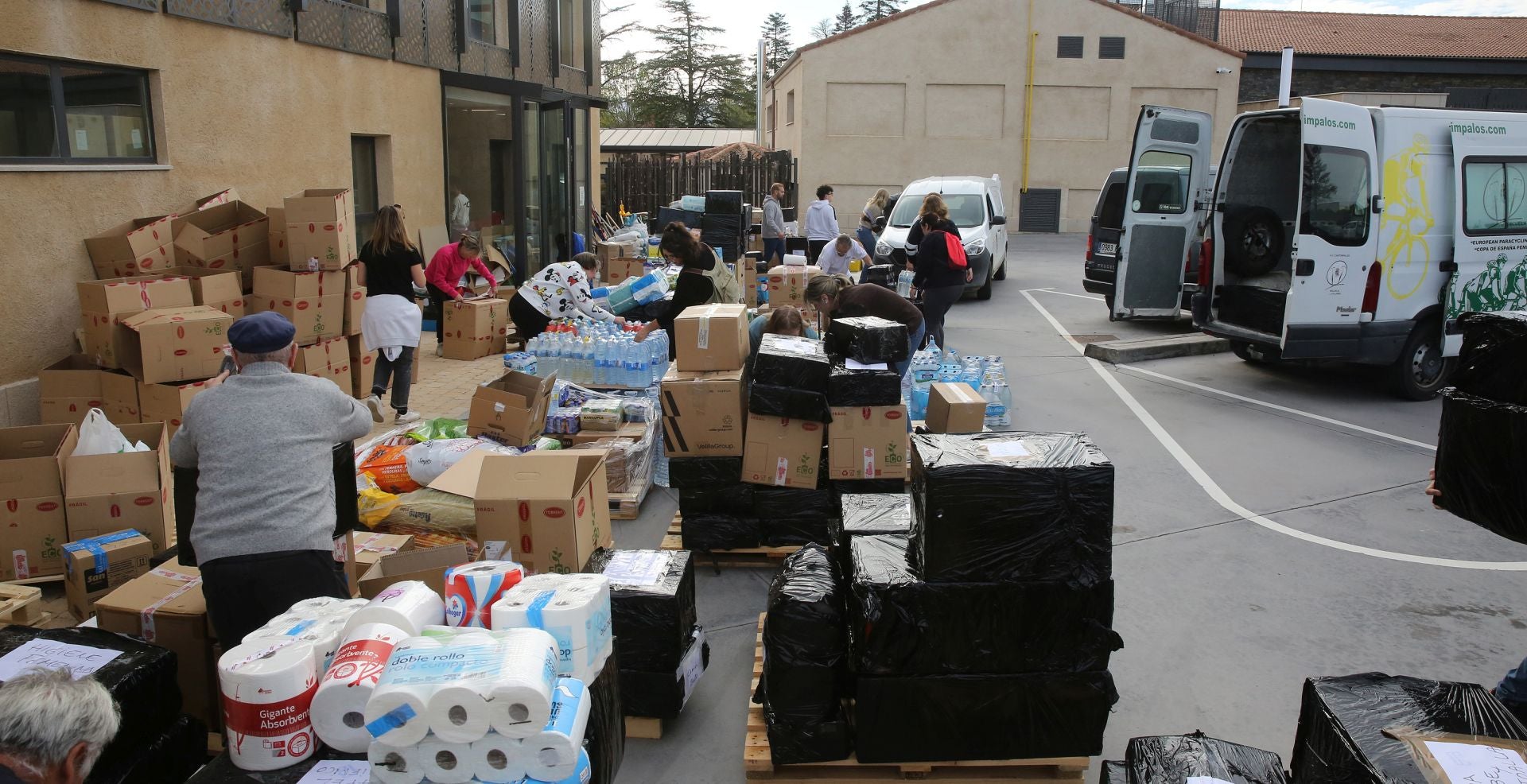 Segovia rebosa solidaridad con Valencia