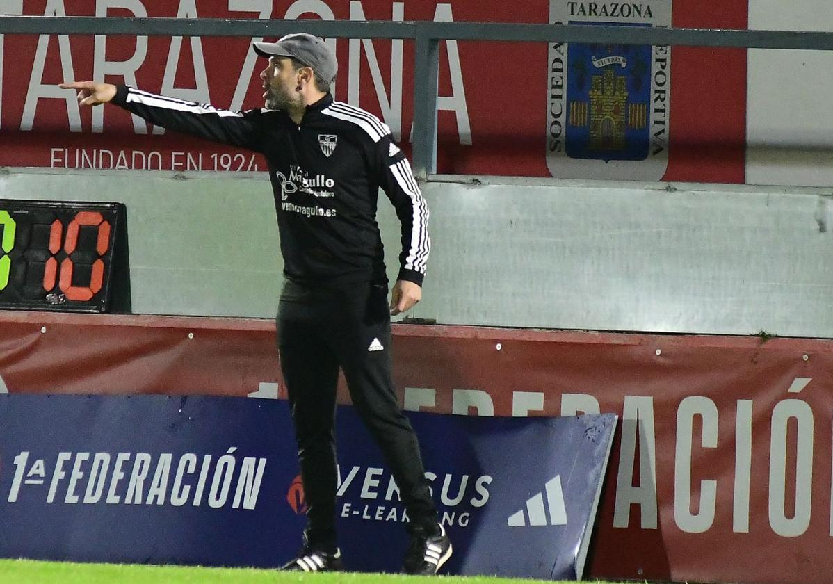 Ramsés, ayer, durante el partido ante el Tarazona.