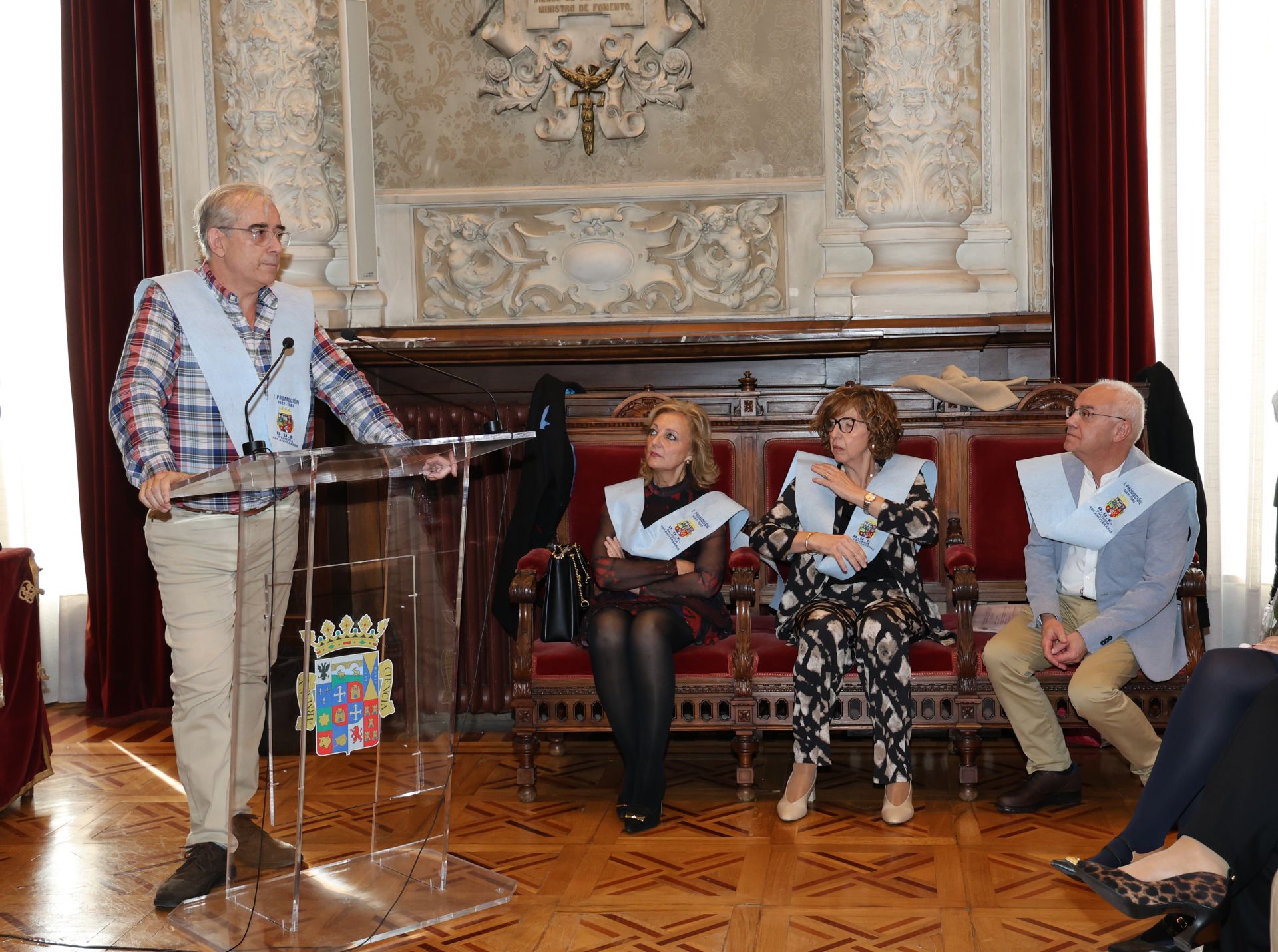 Cuarenta años de la primera promoción de diplomados en Enfermería en Palencia