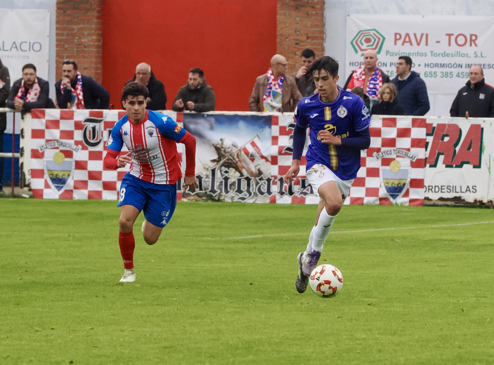 La remontada del Atlético Tordesillas frente al Palencia Cristo Atlético, en imágenes