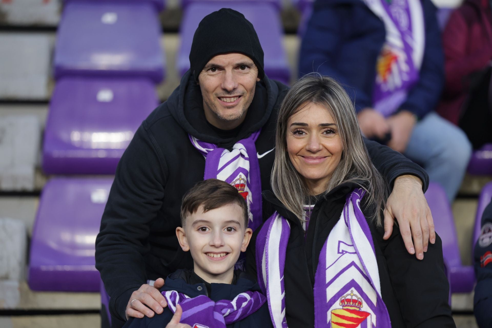 Búscate en la grada del estadio José Zorrilla (2/4)