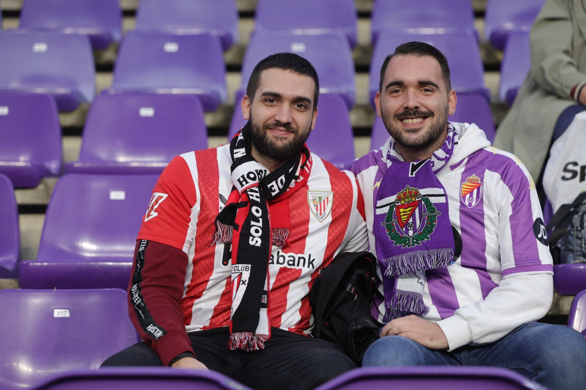 Búscate en la grada del estadio José Zorrilla (3/4)