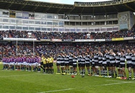 Jugadores del Chami y del VRAC en la final de Copa de 2016.