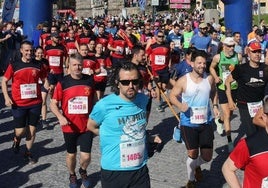 Corredores en una anterior edición de la Media Maratón de Ciudad de Segovia.