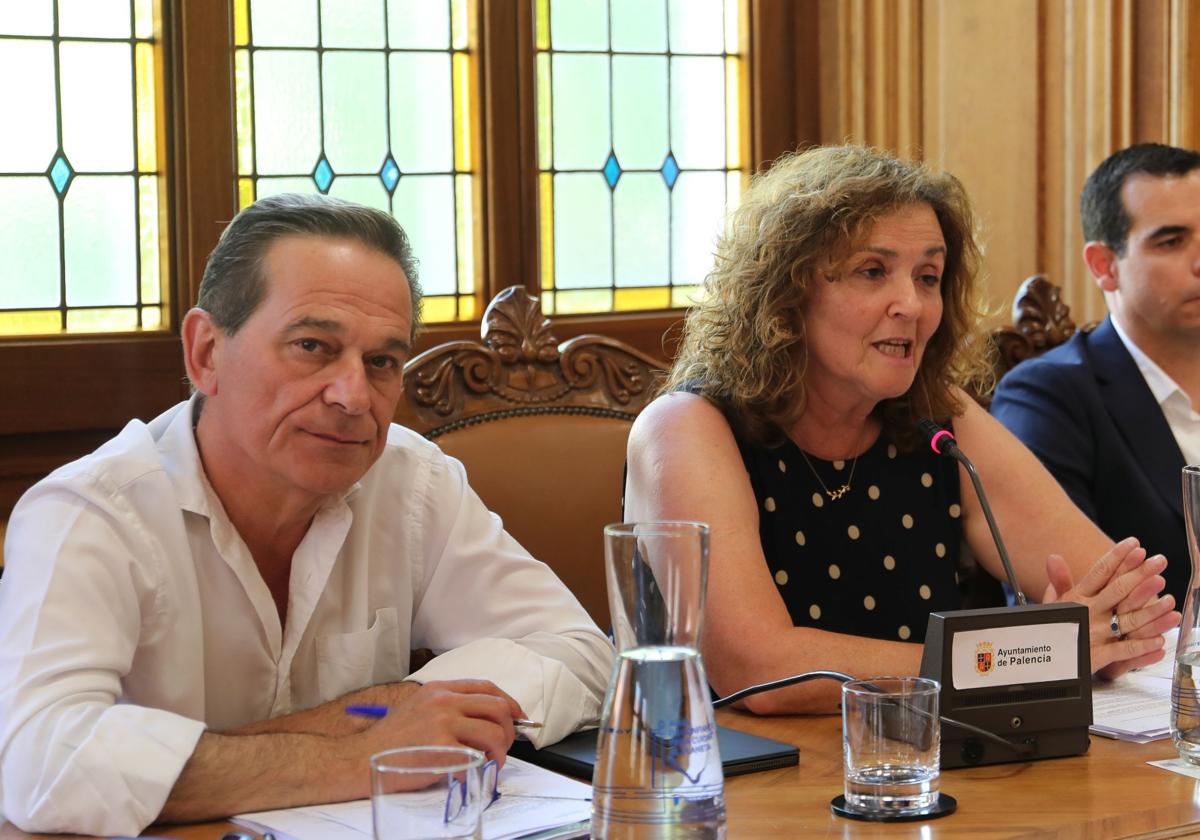 Vox defiende los recortes porque «no hay plata» pero se opone a subir tasas e impuestos