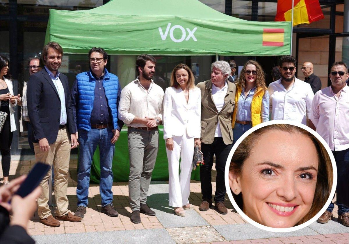 De fondo, la presentación de la candidatura de Vox en La Lastrilla, y en el círculo, María Solís, la edil que renuncia a su acta.