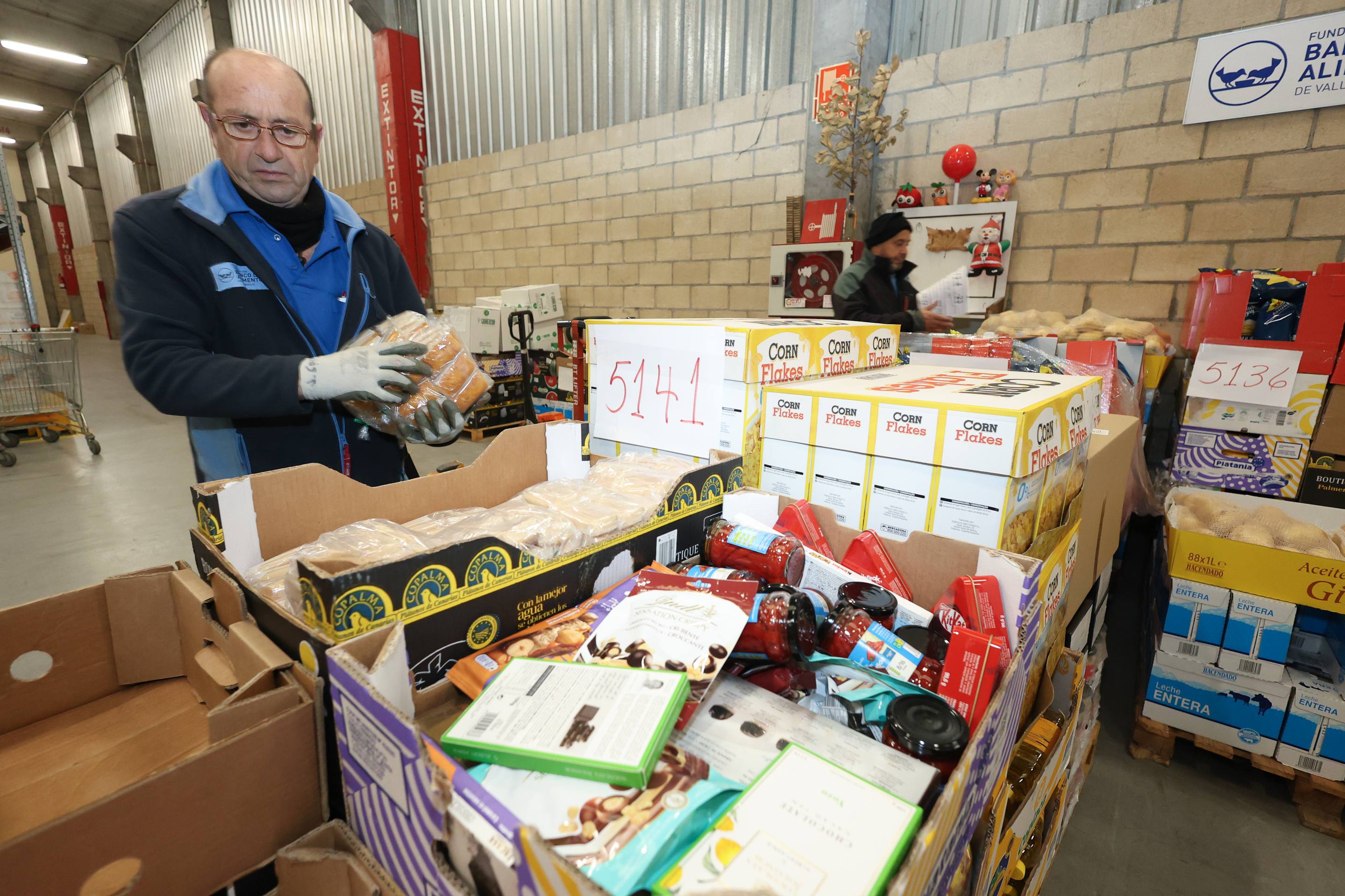 Las donaciones de Valladolid a los afectados por la DANA, en imágenes