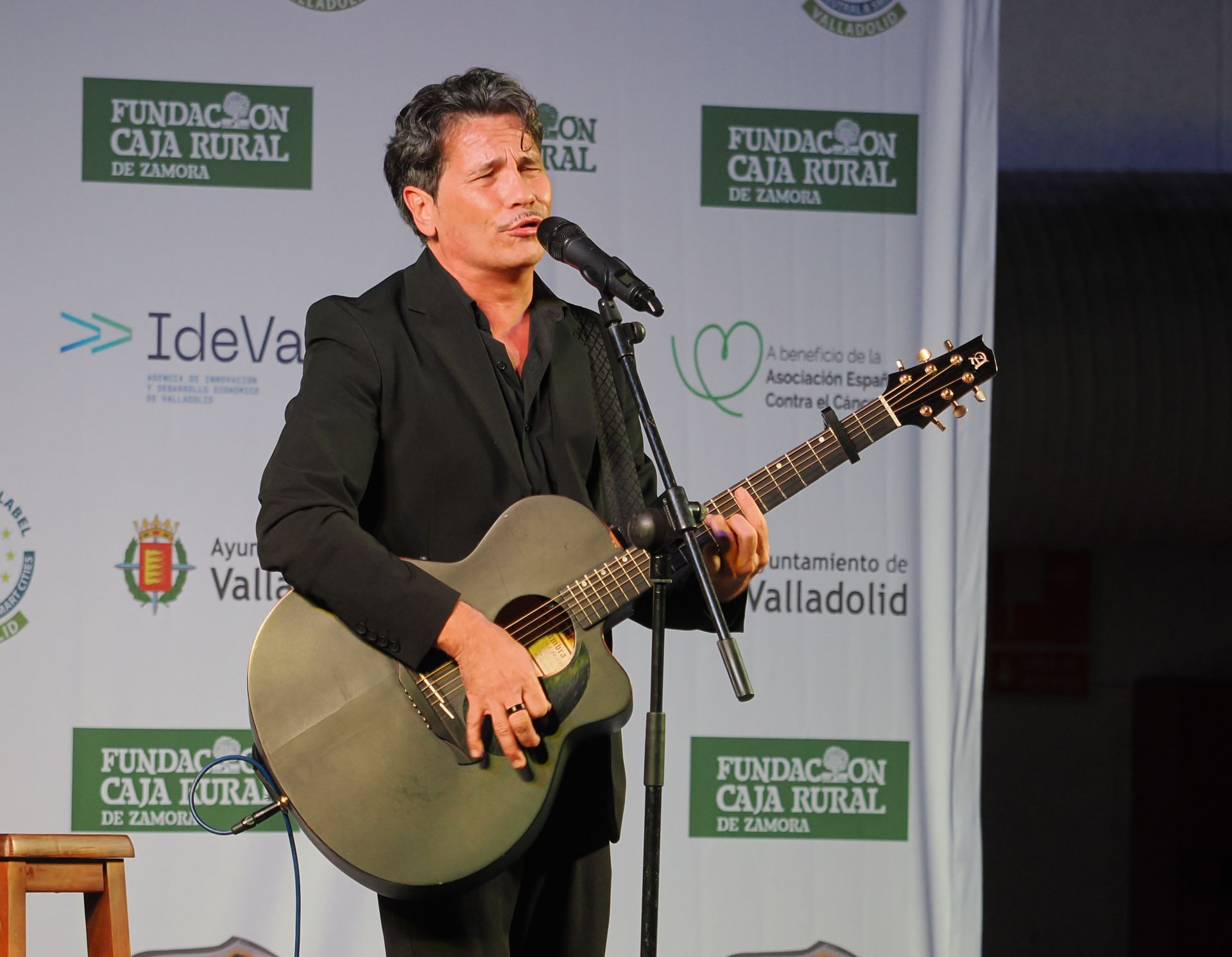 Imágenes del concierto organizado por la Asociación Española Contra el Cáncer