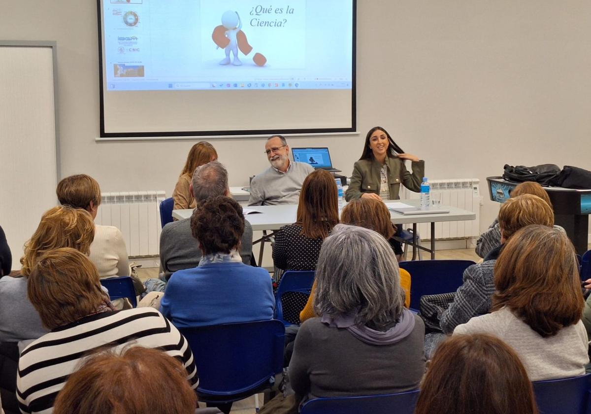 Charla celebrada en La Pedraja.