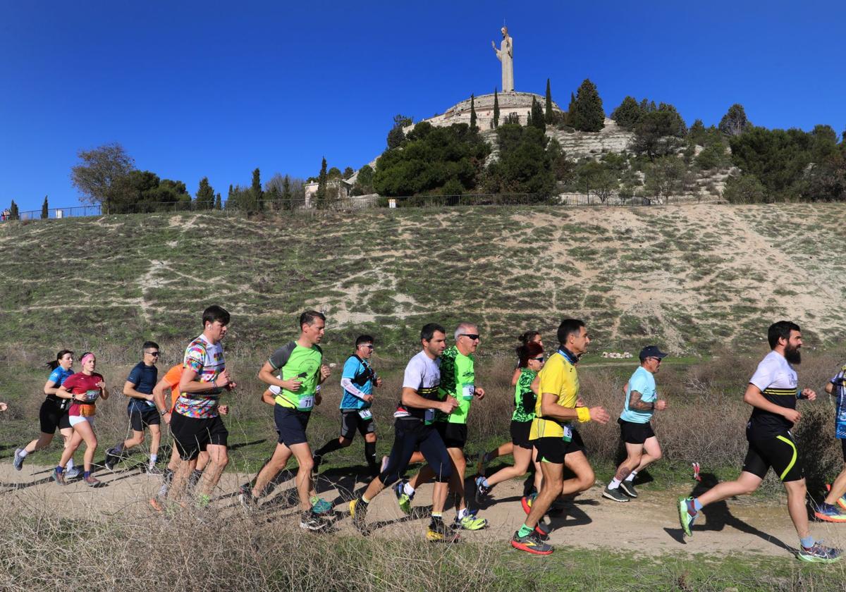 Participantes en el IX Trail Tres Cerros Palentinos.