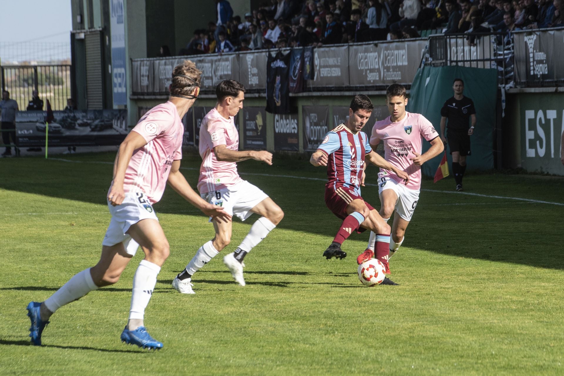 Fotos del partido entre la Segoviana y el Sestao