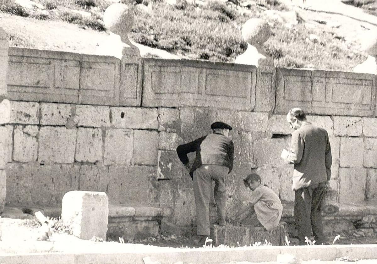 La fuente de la Salud en el Valladolid de los años 70.