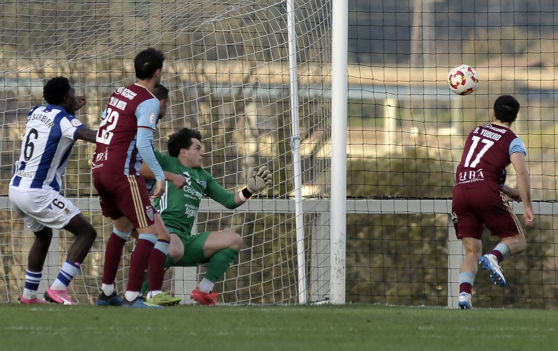 Fotos de la derrota de la Segoviana ante la Real B