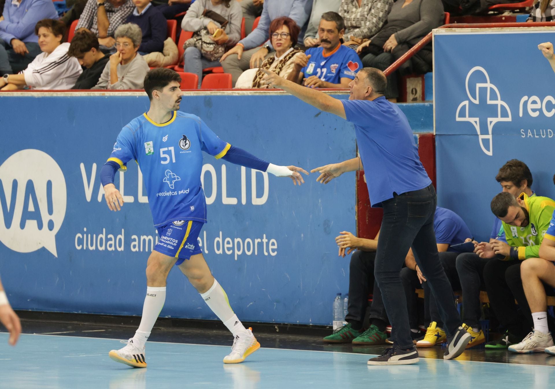 El partido del Recoletas Valladolid y el Tubos Aranda, en imágenes