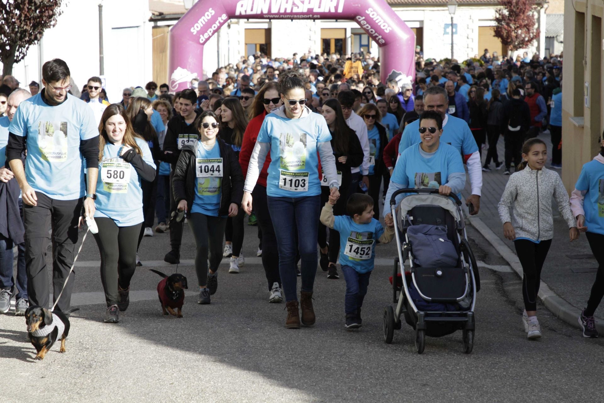 La carrera y marcha solidaria Bahabón, en imágenes