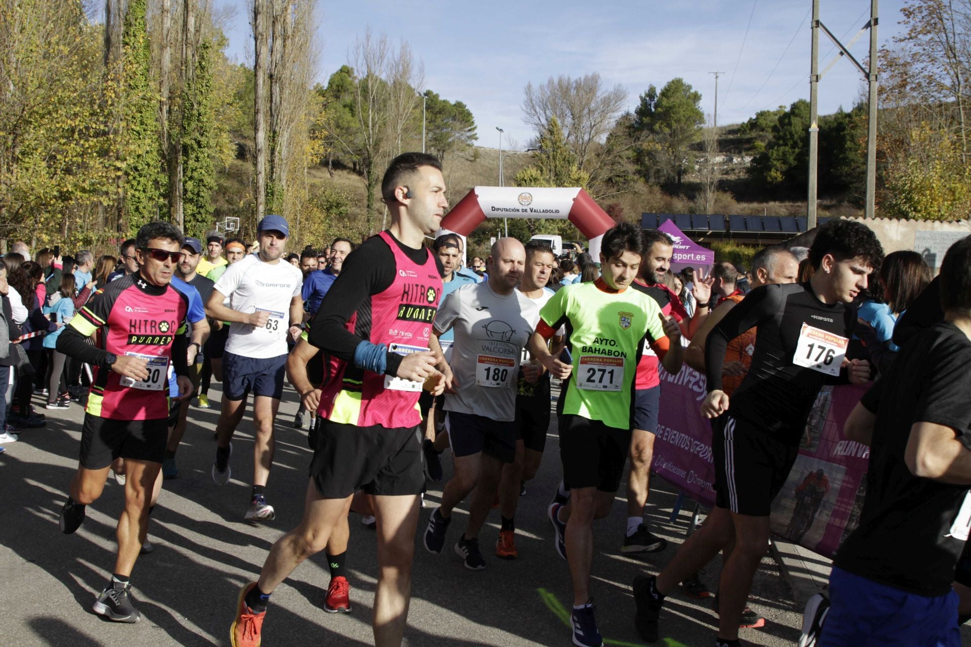 La carrera y marcha solidaria Bahabón, en imágenes