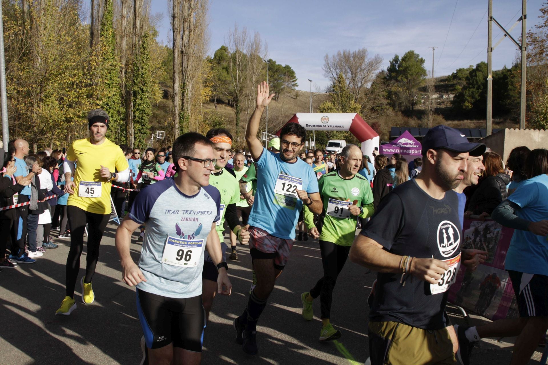 La carrera y marcha solidaria Bahabón, en imágenes