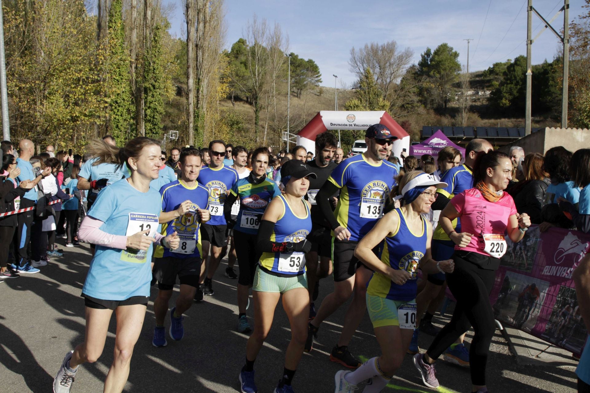 La carrera y marcha solidaria Bahabón, en imágenes