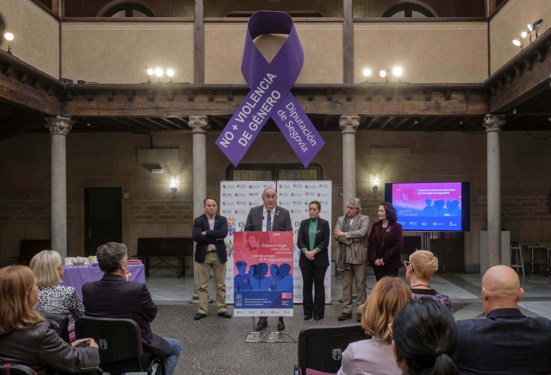 Clamor contra la violencia machista en Segovia