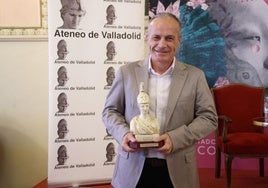 Luis Salvago, ganador de la pasada edición del Premio Ateneo de Novela Ciudad de Valladolid.