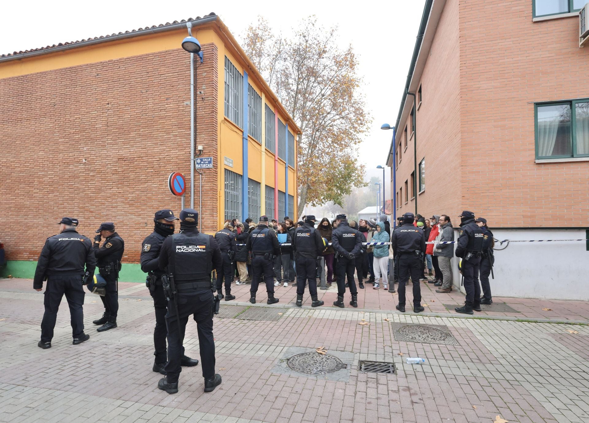 Las imágenes de la protesta del Sindicato de Vivienda en Barrio España