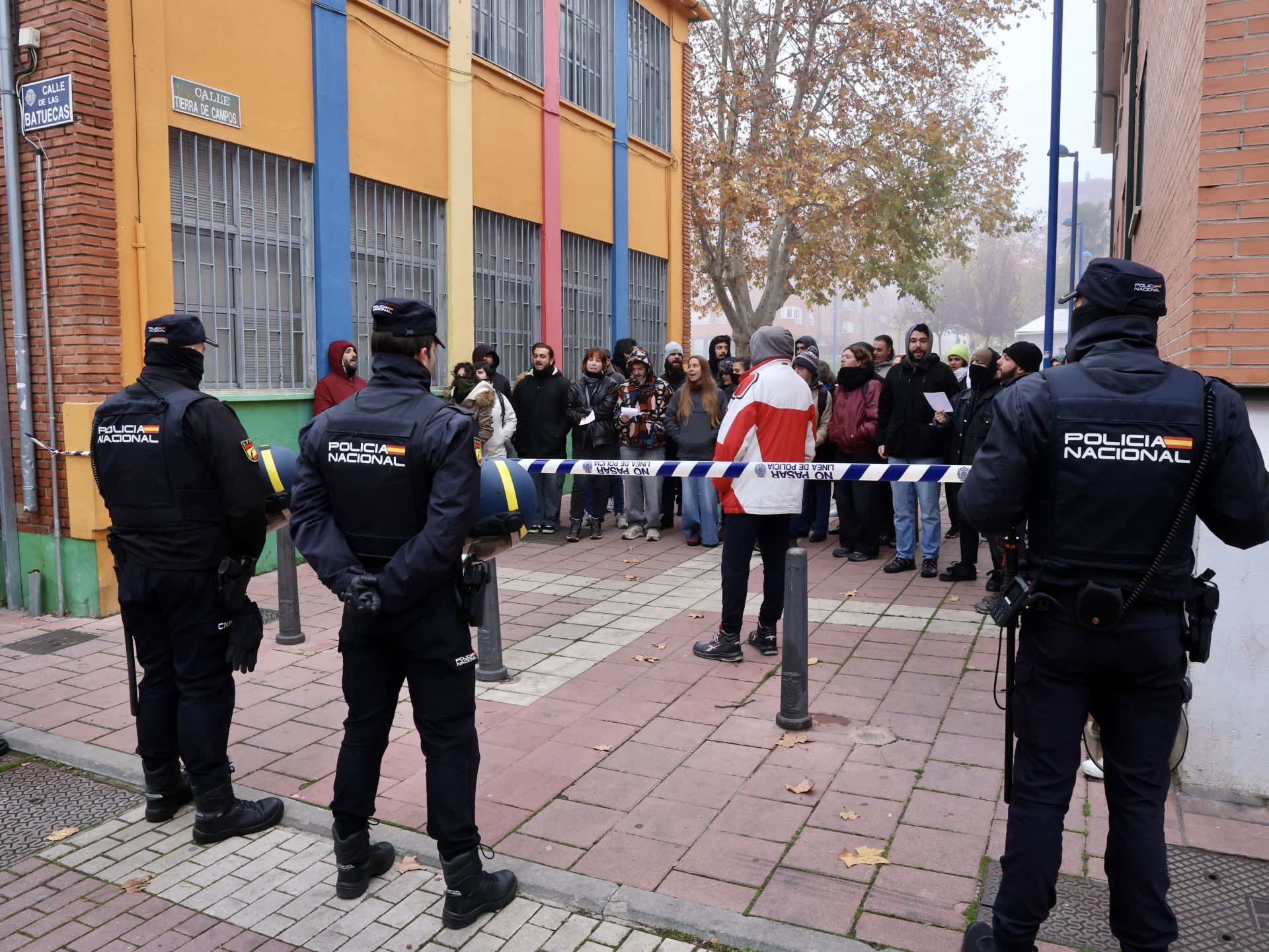 Las imágenes de la protesta del Sindicato de Vivienda en Barrio España