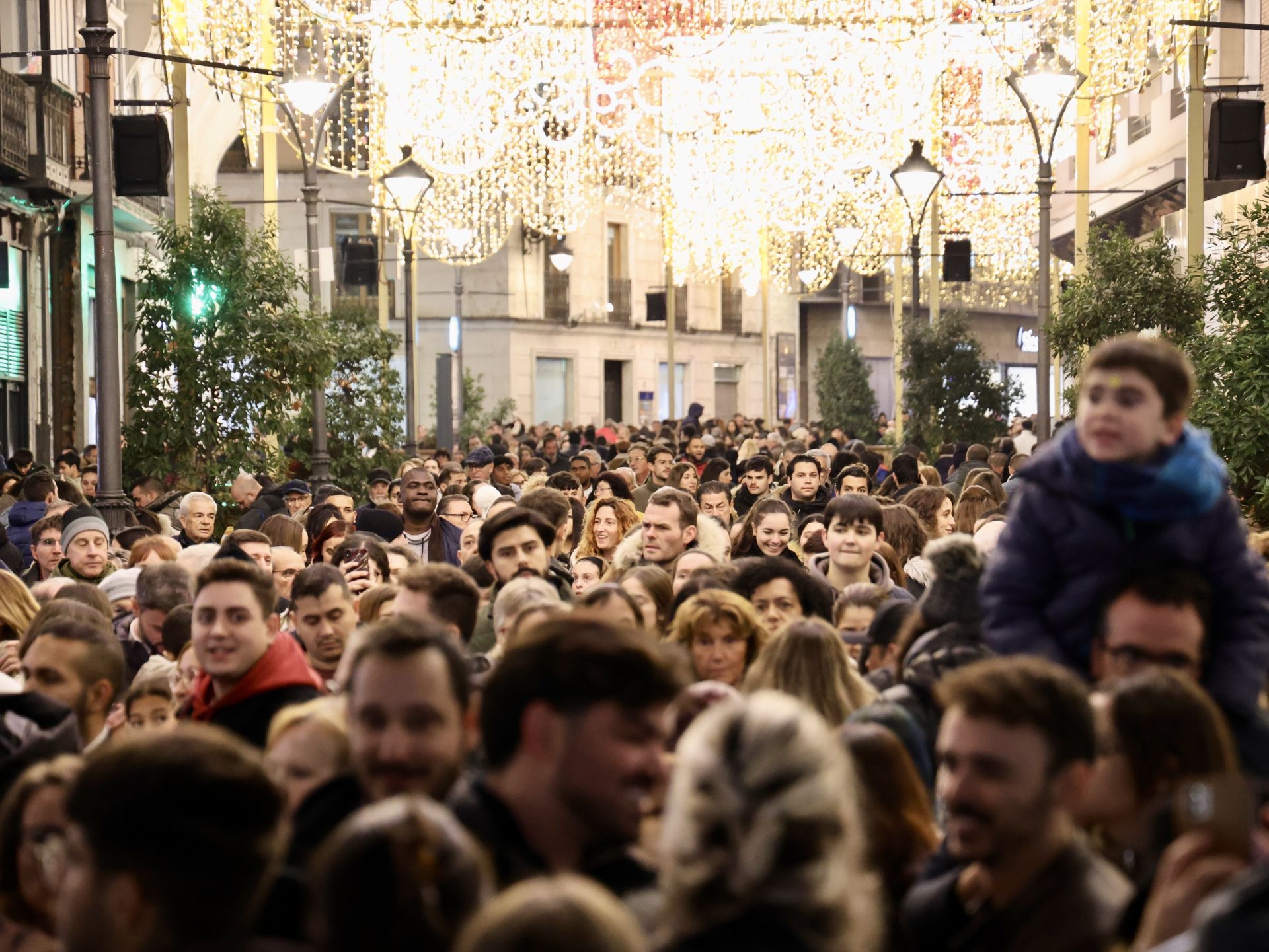 Un recorrido en imágenes por las luces de Navidad en Valladolid