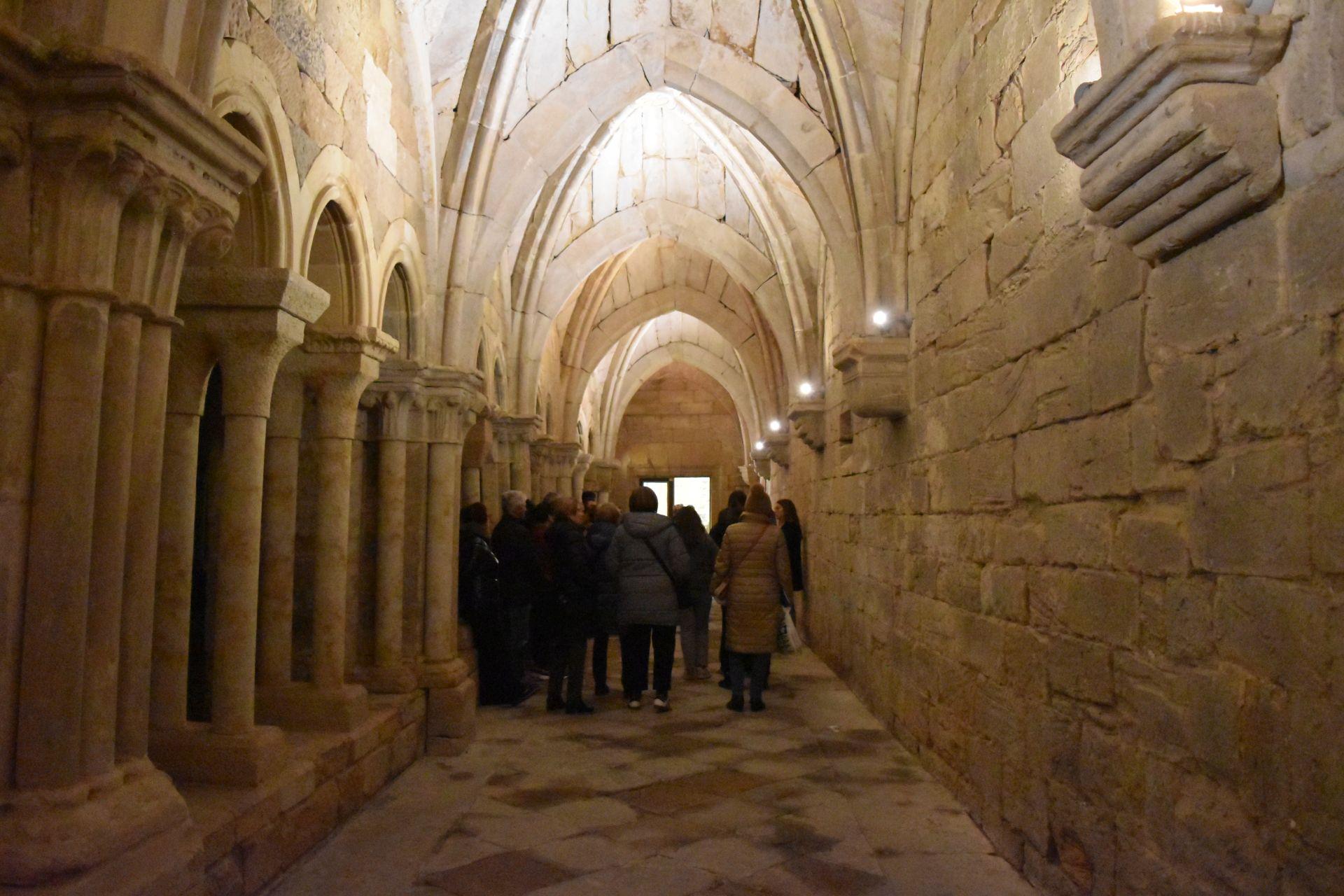 Una visita nocturna por el monasterio de Aguilar