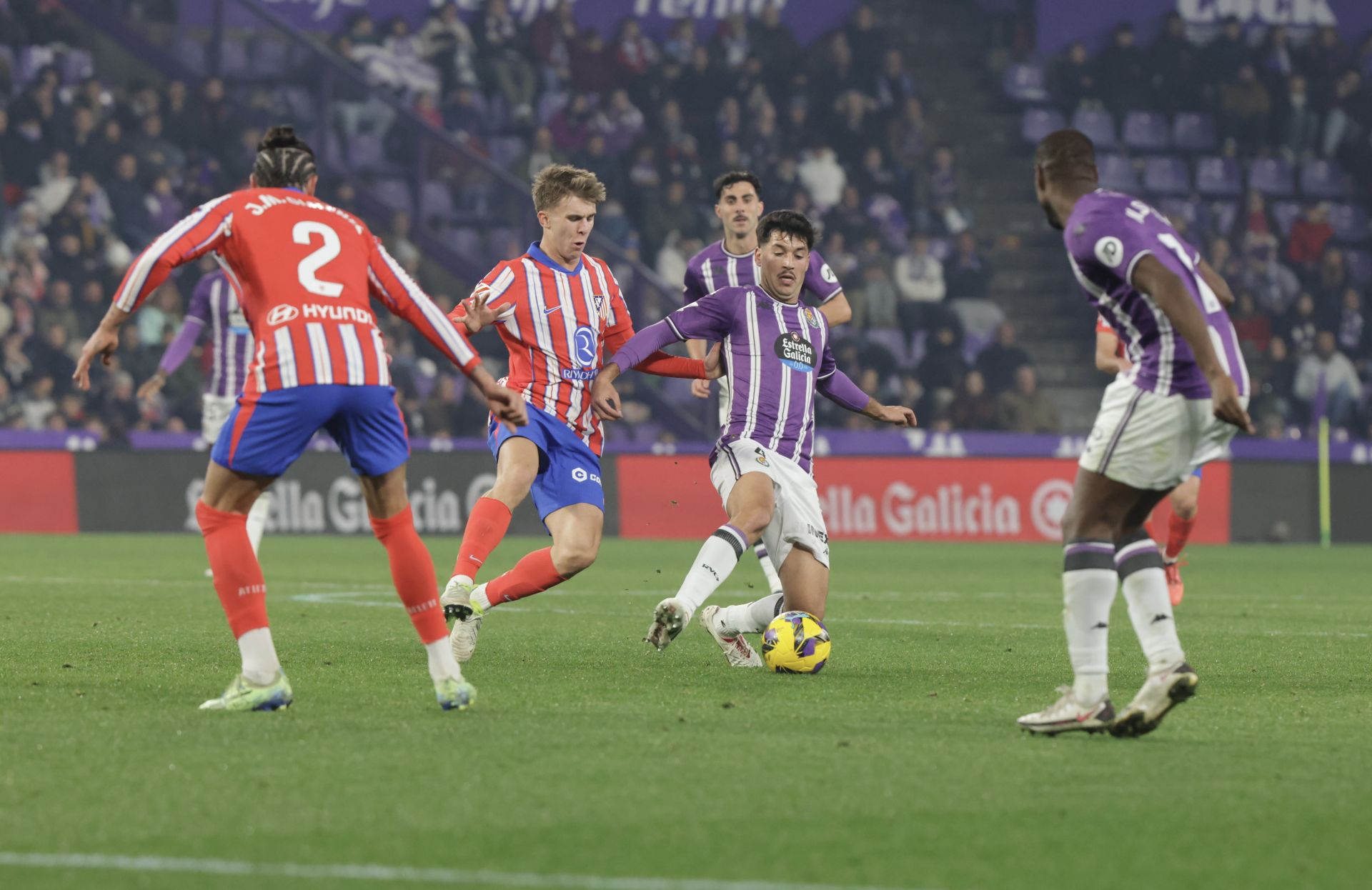 La derrota del Real Valladolid frente al Atlético de Madrid, en imágenes