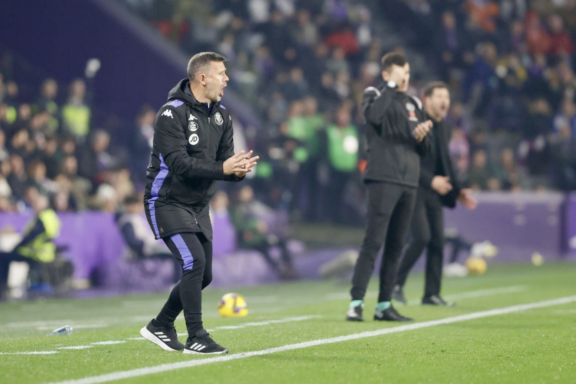 La derrota del Real Valladolid frente al Atlético de Madrid, en imágenes