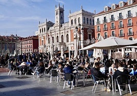 Ambiente navideño en el centro de Valladolid