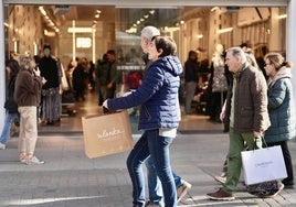 Compras navideñas durante fin de semana en Valladolid.