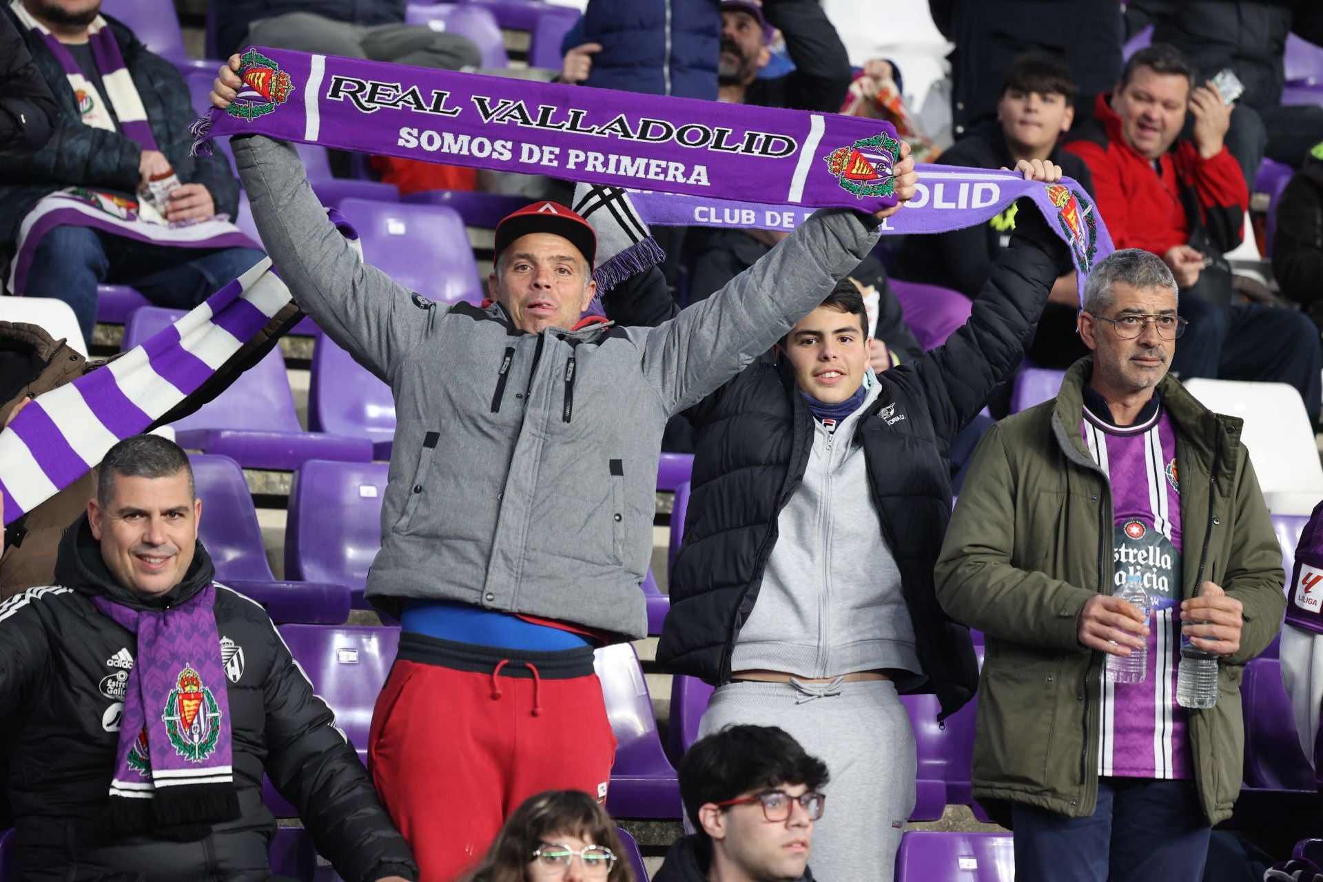 Búscate en la grada del estadio José Zorrilla (3/4)