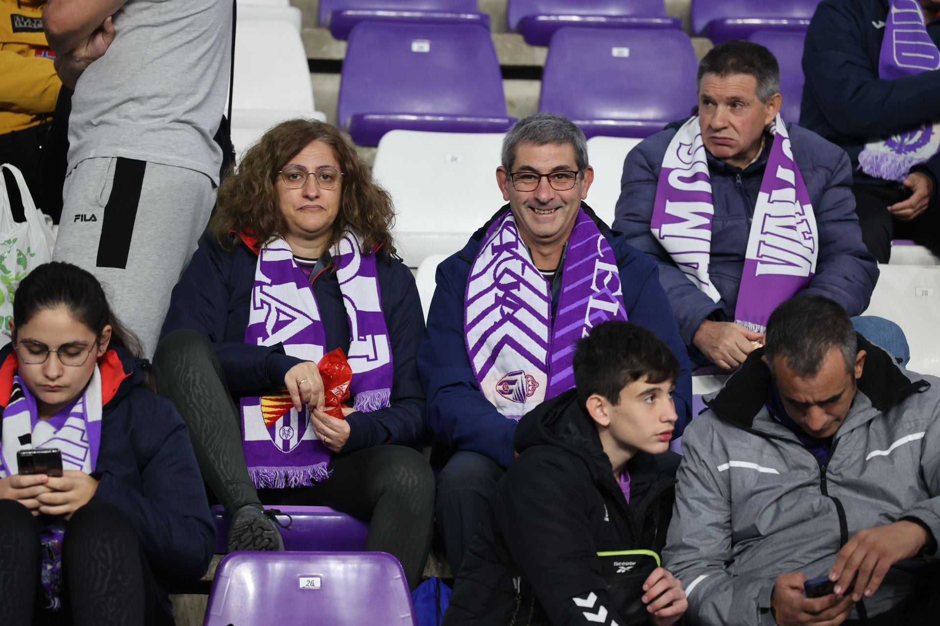 Búscate en la grada del estadio José Zorrilla (3/4)