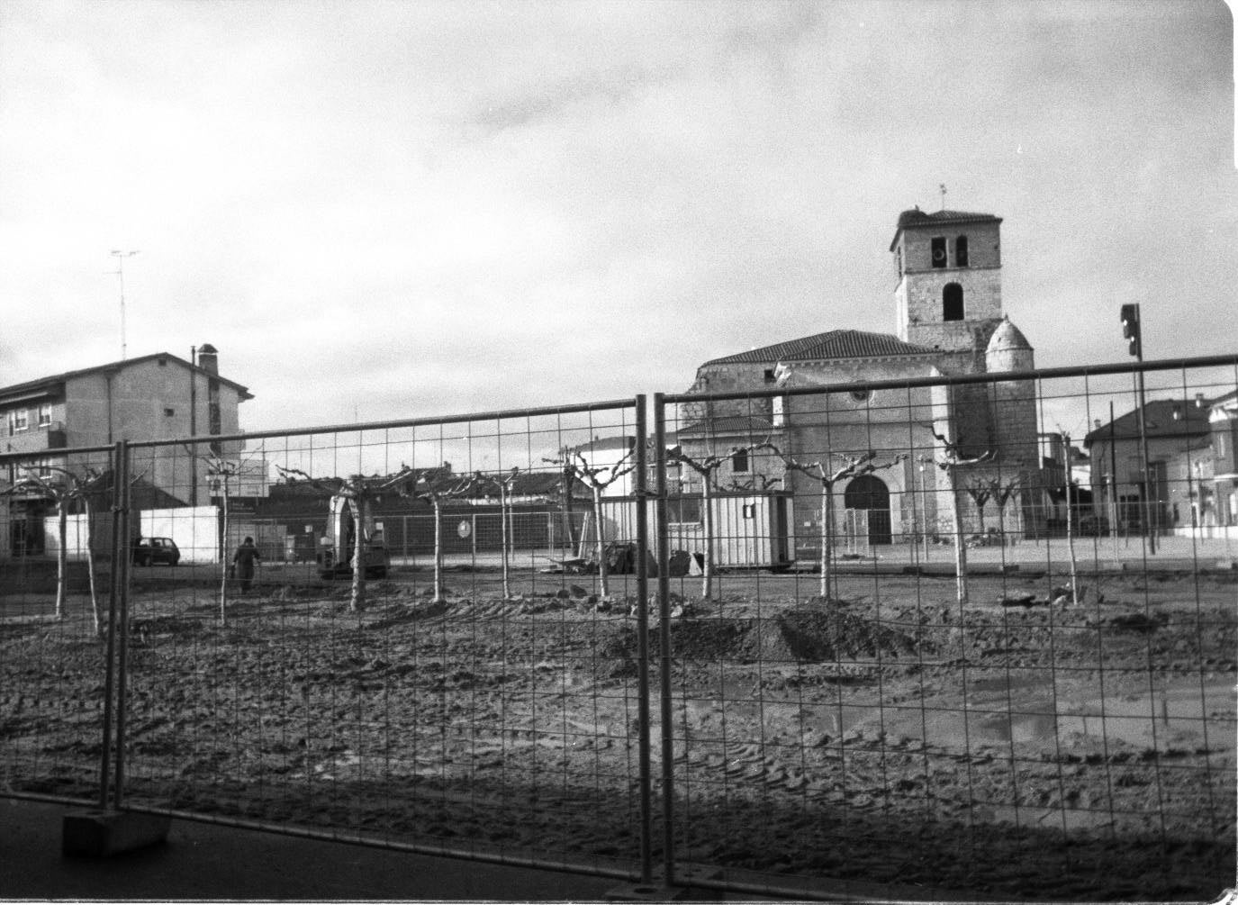 Obras en la Plaza de la Iglesia. 1996.